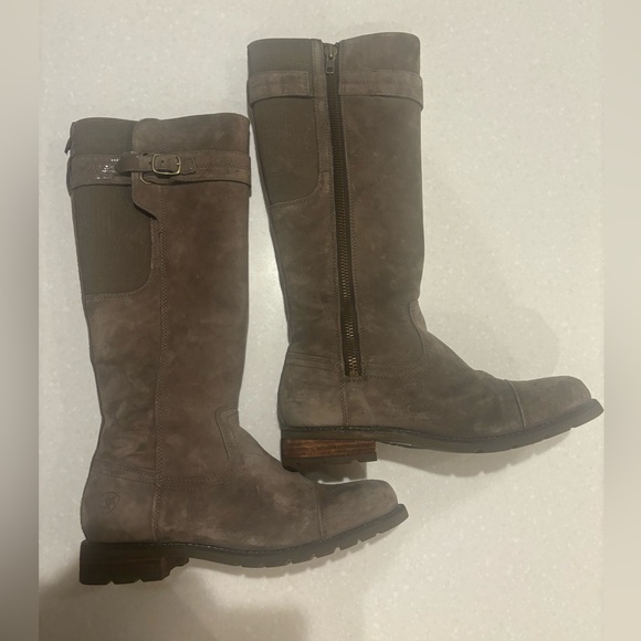 NWOT- New Ariat Stoneleigh waterproof brown suede zip boot - Picture 4 of 13